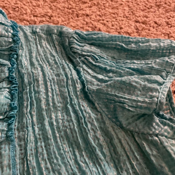 Turquoise Ruffle Button Top Medium - Picture 4 of 8